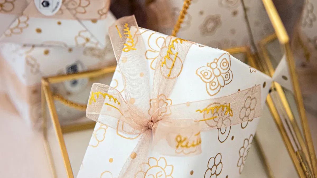 Take Me to Manhattan Signature Gift Set