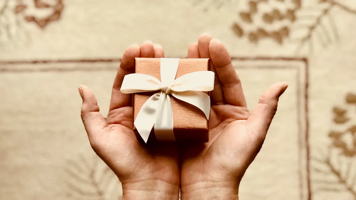 41 Creative 10 Year Anniversary Gifts for Him