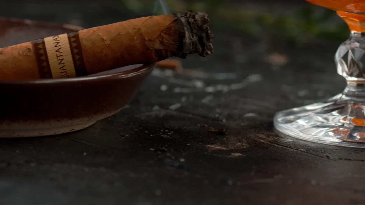 Cocktail Smoking Preparation