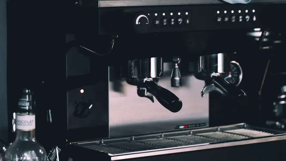 Best Espresso Martini Machines for Bars and Home Setups