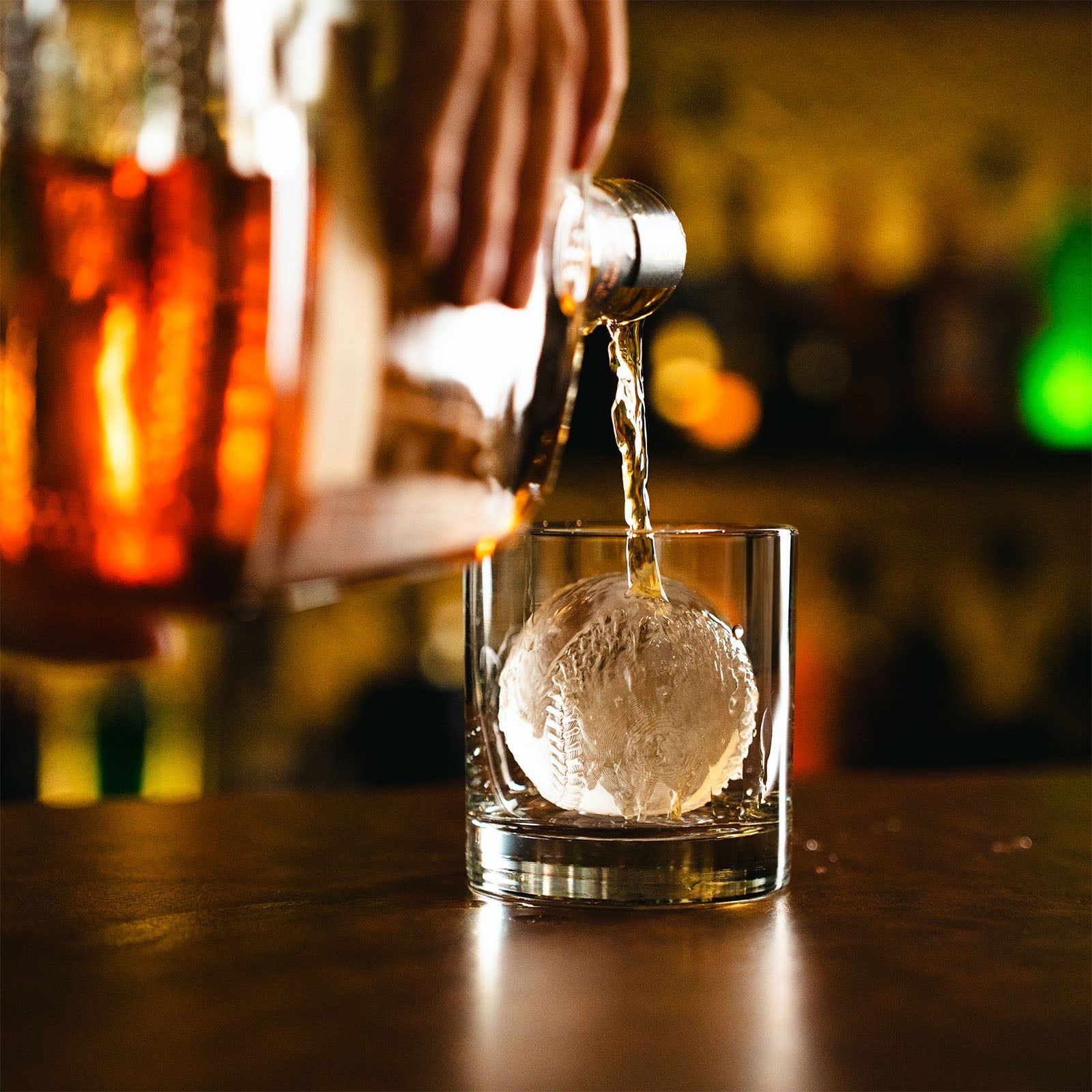 Unique Holiday Gift: Baseball Home Bar Essentials