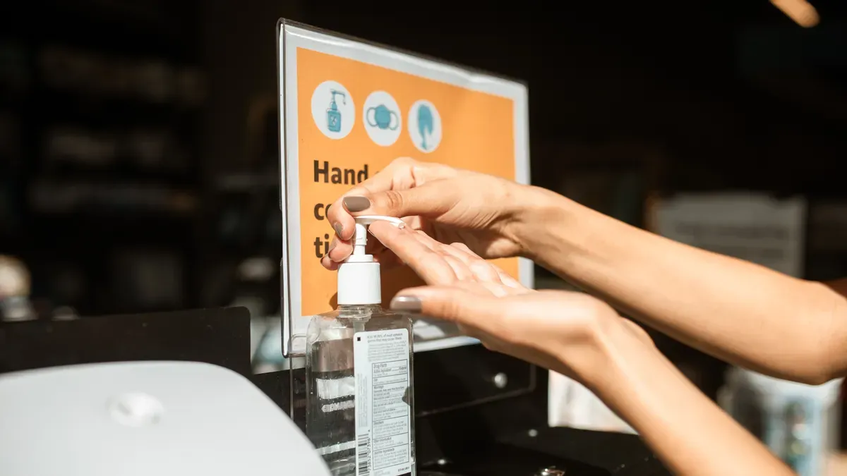 Key Features of a Robot Cocktail Maker