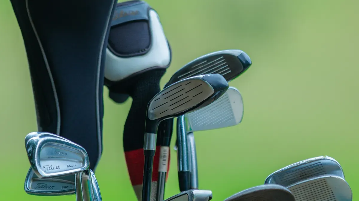 Good Gift Ideas for Golfers