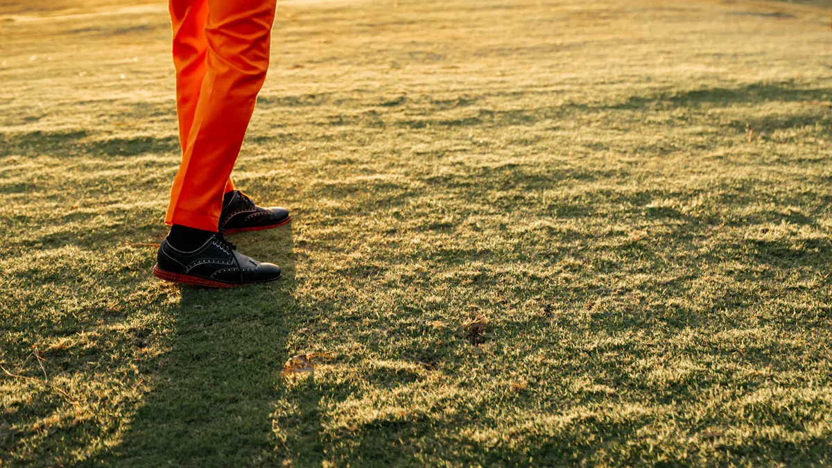 Stylish Gifts for Golfers: Apparel & Comfort