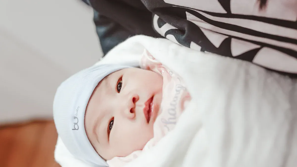 What Is a Flannel Baby Blanket?