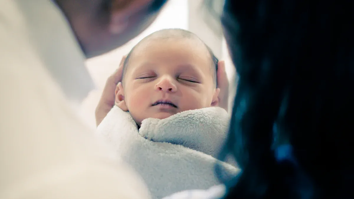 A Complete Guide to Flannel Baby Blankets for New Parents