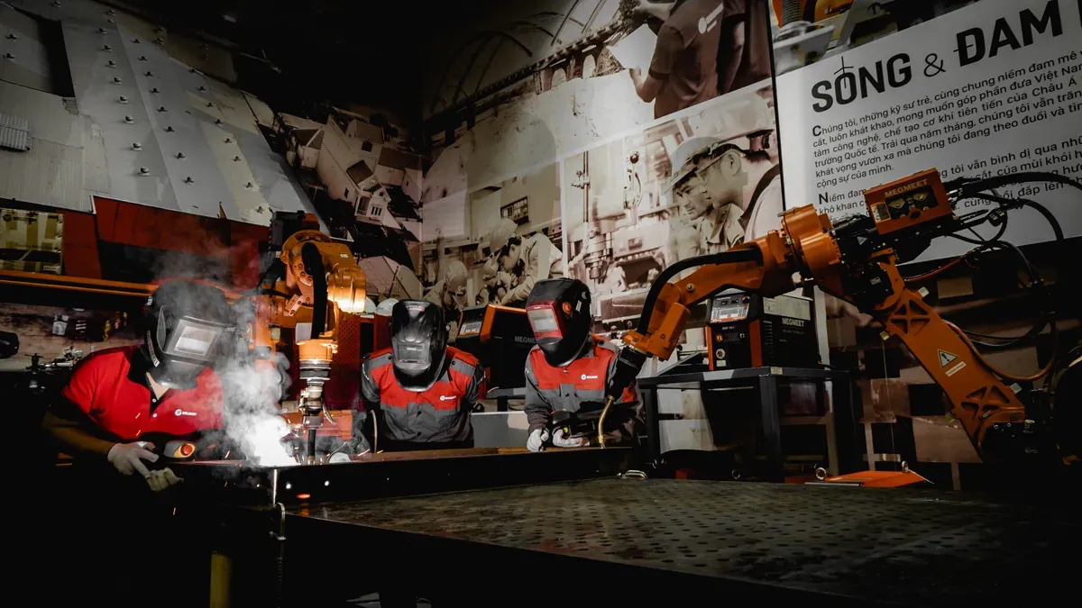Which Chinese robotic welding factory is best for industrial assemblies