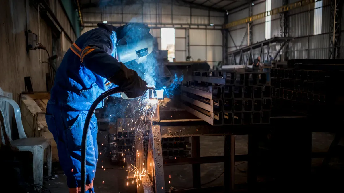 Export-quality welded structural parts and their manufacturing process