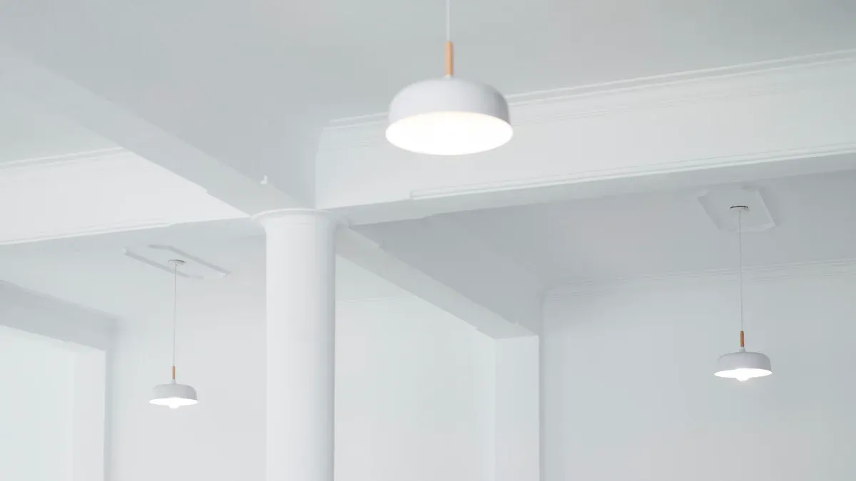 Recessed Light Calculator Guide: Accurately Planning Your Lighting Layout for Optimal Illumination