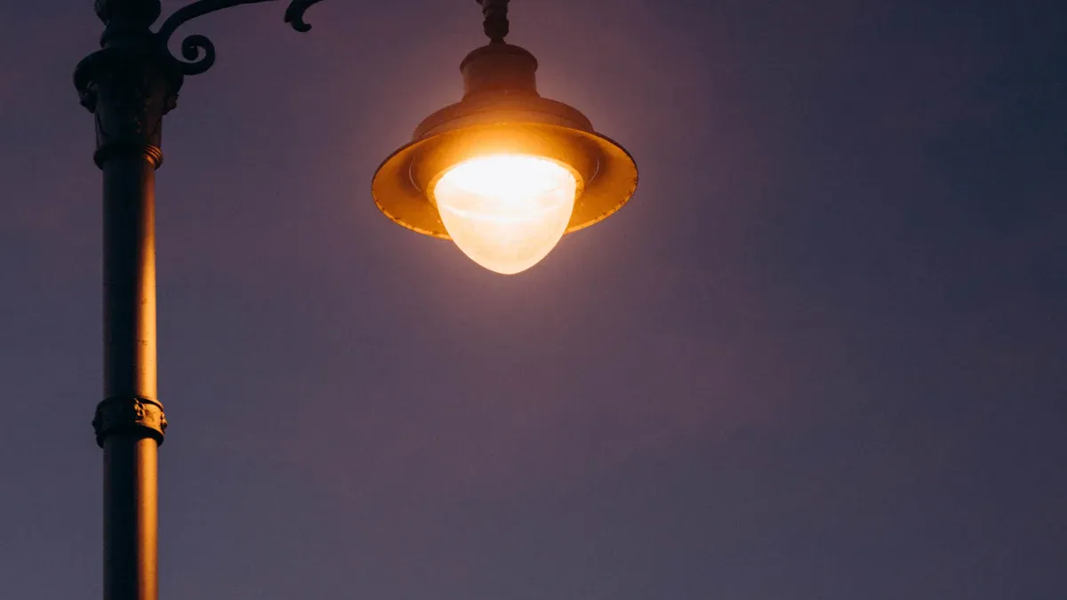 Low Pressure Sodium Lamps: Technology, Applications, and Future in Lighting