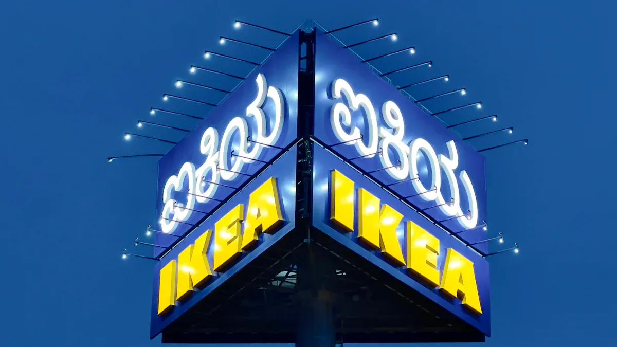 Comparing the Best LED Signs for Outdoor Business Advertising: Durability, Visibility, and ROI