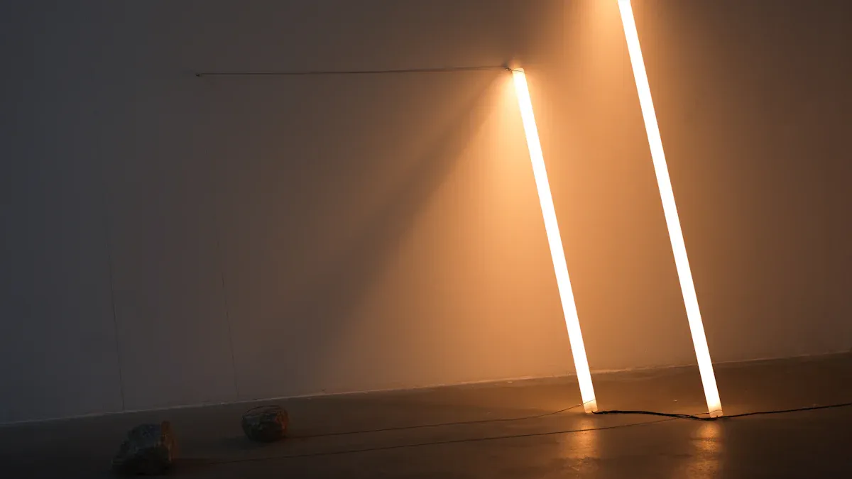 Batten Lights Features