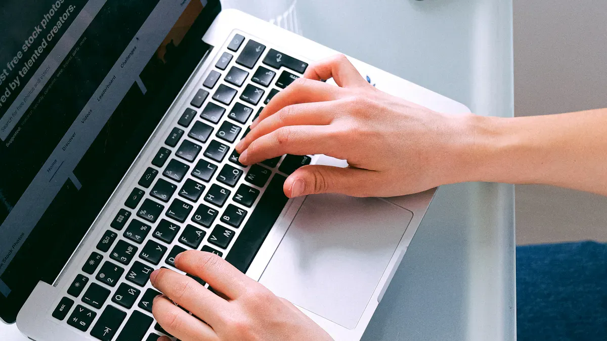 Key Remote Management Features in Digital Signage Kiosks