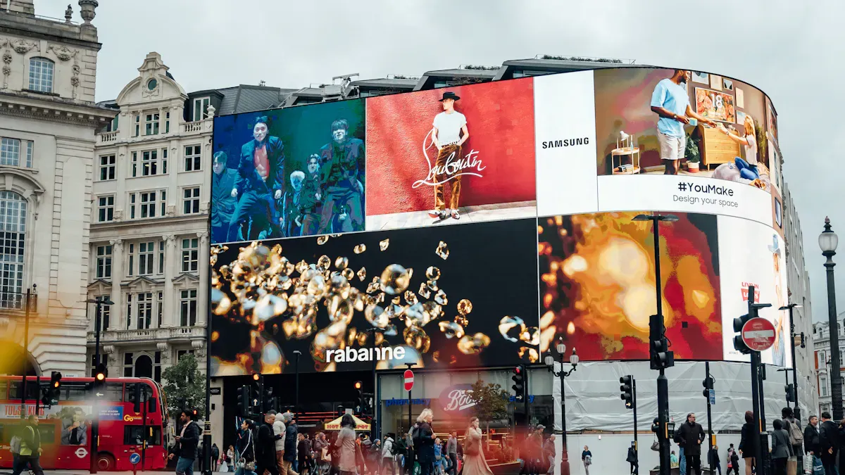 How to update advertising content using the magic player signage APP