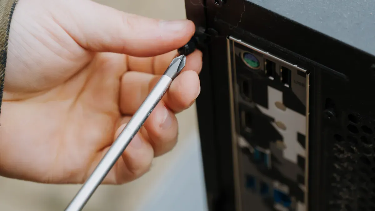 SW900 LCD display screw size tips for easy buying