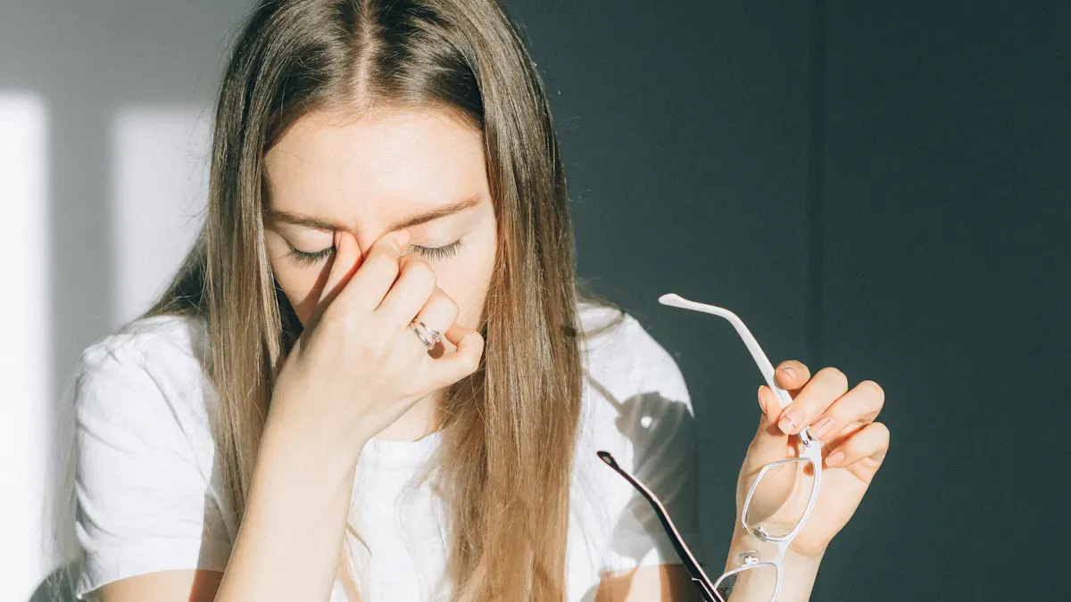 How Reflective LCD Display Affects Your Eyes