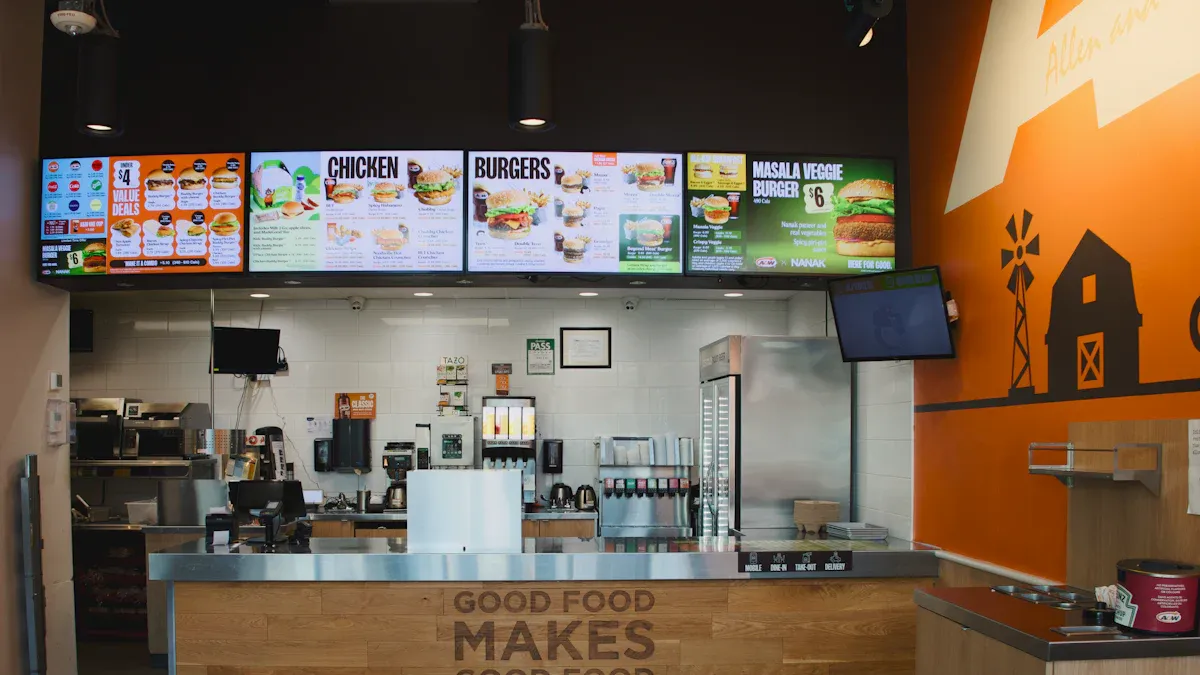 Discover the Top Benefits of Digital Signage for Restaurants
