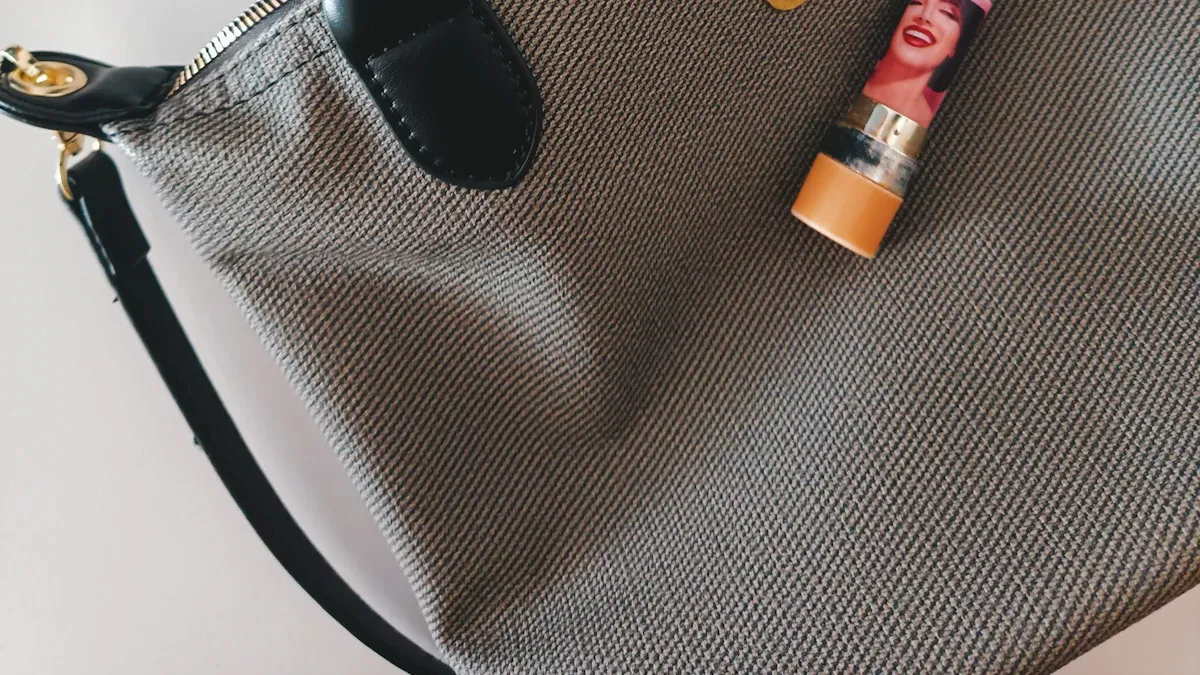 How to Use Leather Wipes