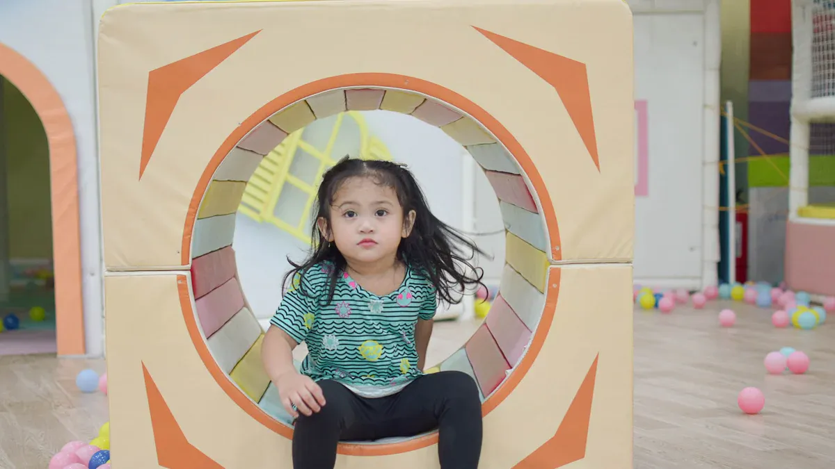 Engaging Features for Indoor Play Area