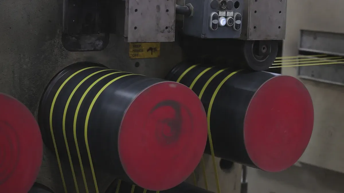 What Is a High-Speed Rewinding Machine and How Does It Work?