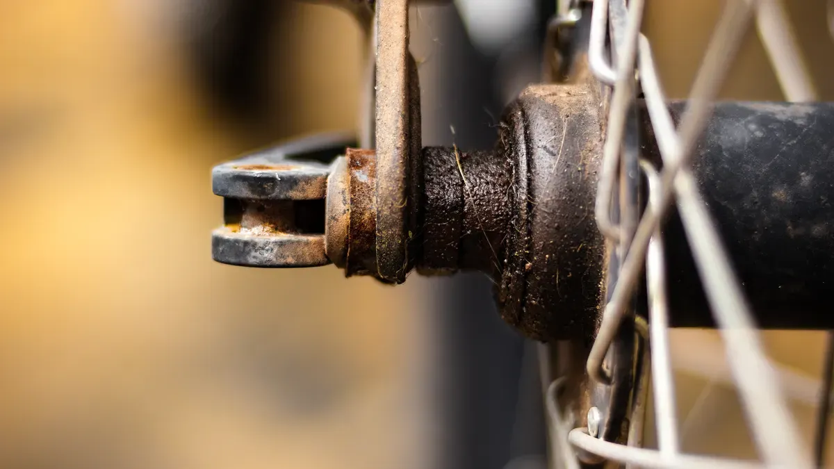 Bad Tie Rod Symptom #1: Noise That Varies with Turns