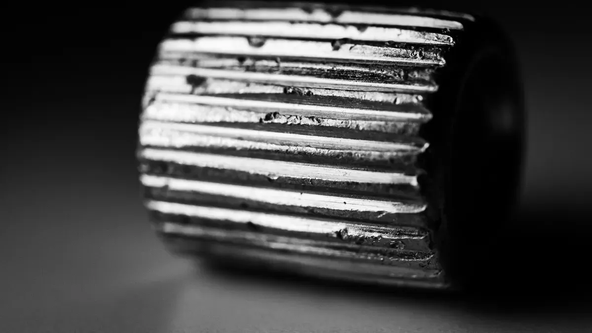 Signs of a Bad Piston Ring and Maintenance