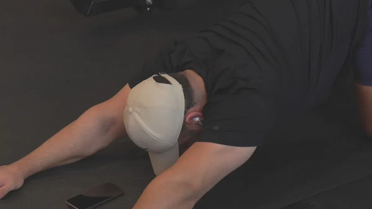Tight Hip Flexors Affect Sleep? Track and Improve With Smart Sleep