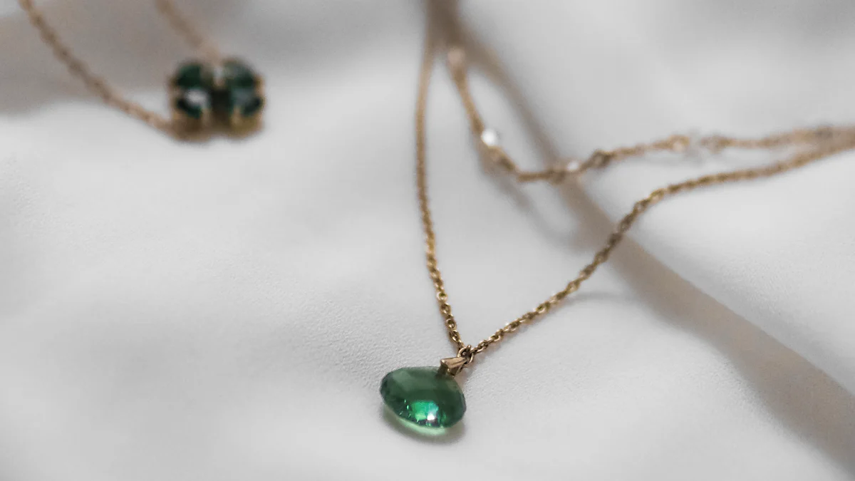 What Makes Emerald Moissanite Necklaces a Jewelry Lover's Favorite