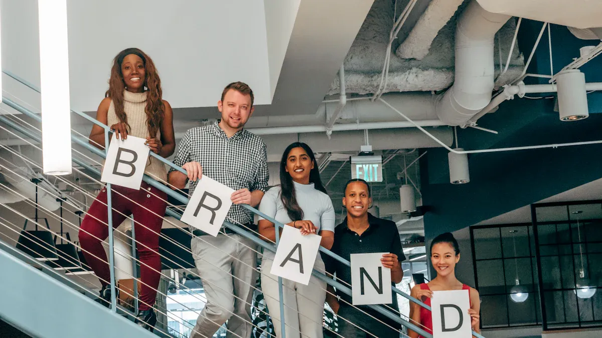 How Influencers Can Build Stronger Brand Partnerships with Rolinko