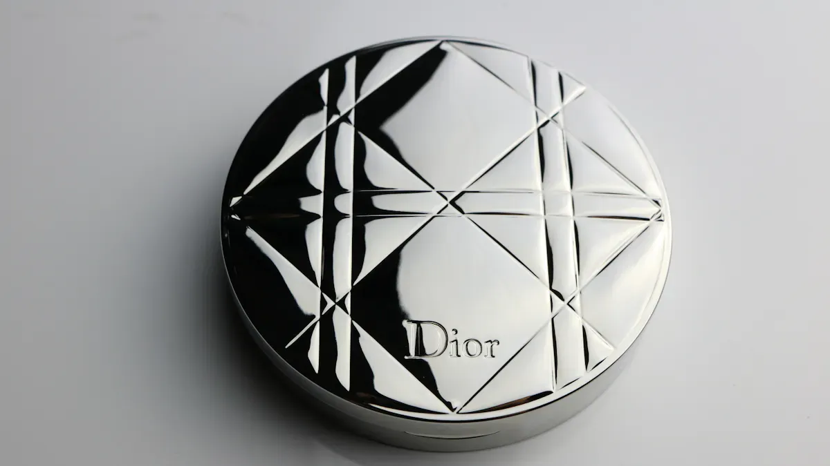 Decoration and Appeal in Cosmetic Packaging Design