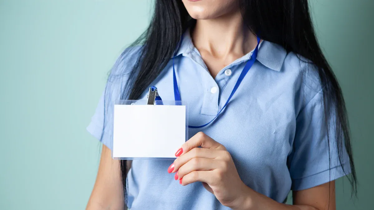 Blank Access RFID Card Makes Hotel Security Simple