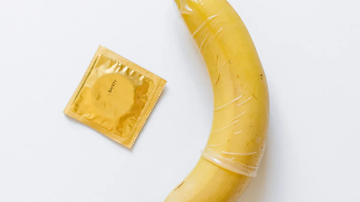 How to Squirt Safely and Pleasurably