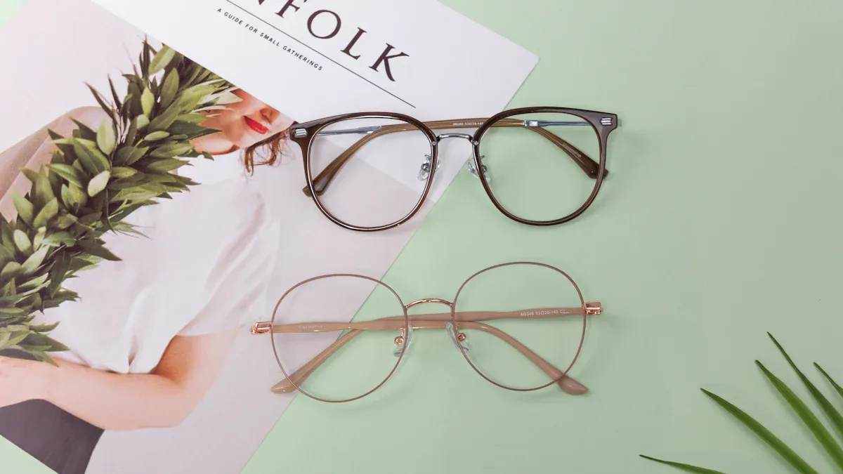 Style and Practicality in Buying Reading Glasses Online