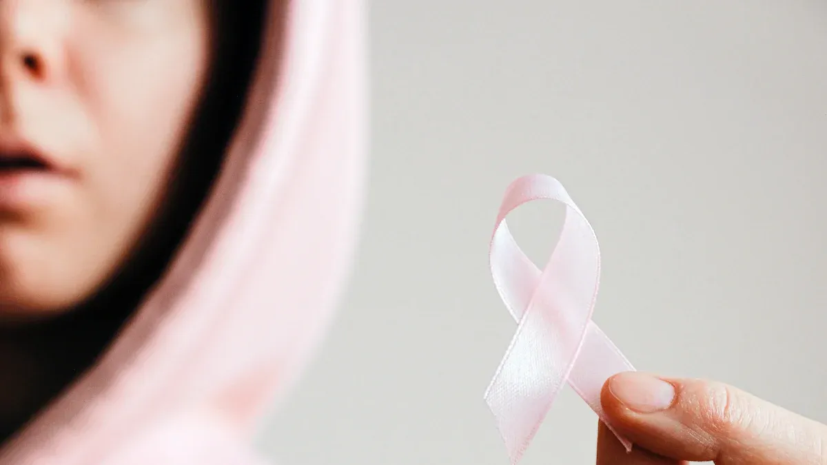 How AI is Transforming Cancer Diagnosis and Treatment in 2025