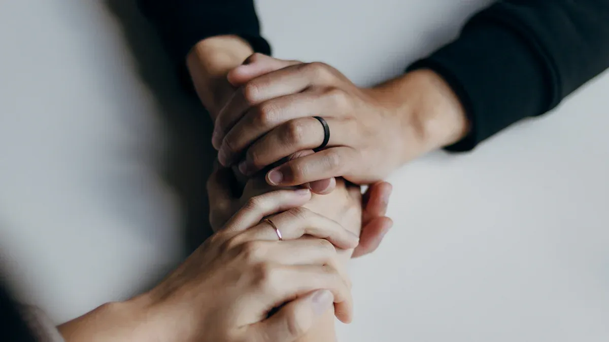 10 Practical Ways to Support a Loved One Facing Cancer Screening Anxiety