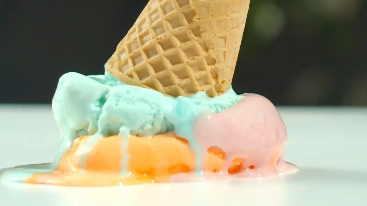 What is the best temperature for storing ice cream to keep it fresh?