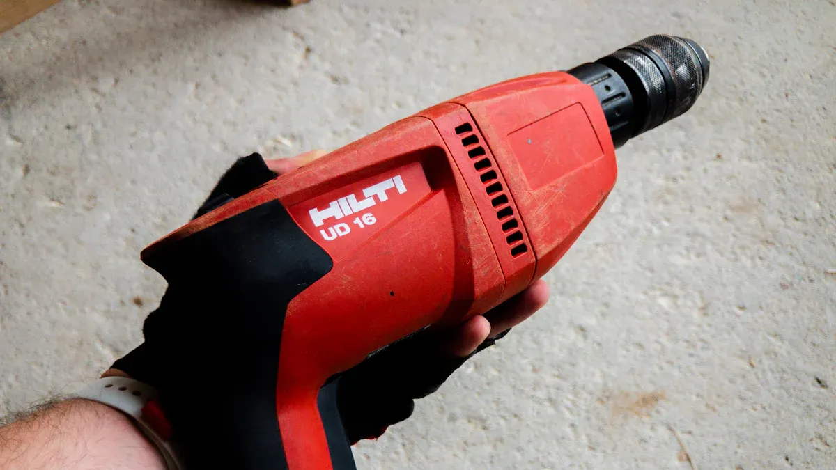 Hammer drill - which one to choose and what to pay attention to?