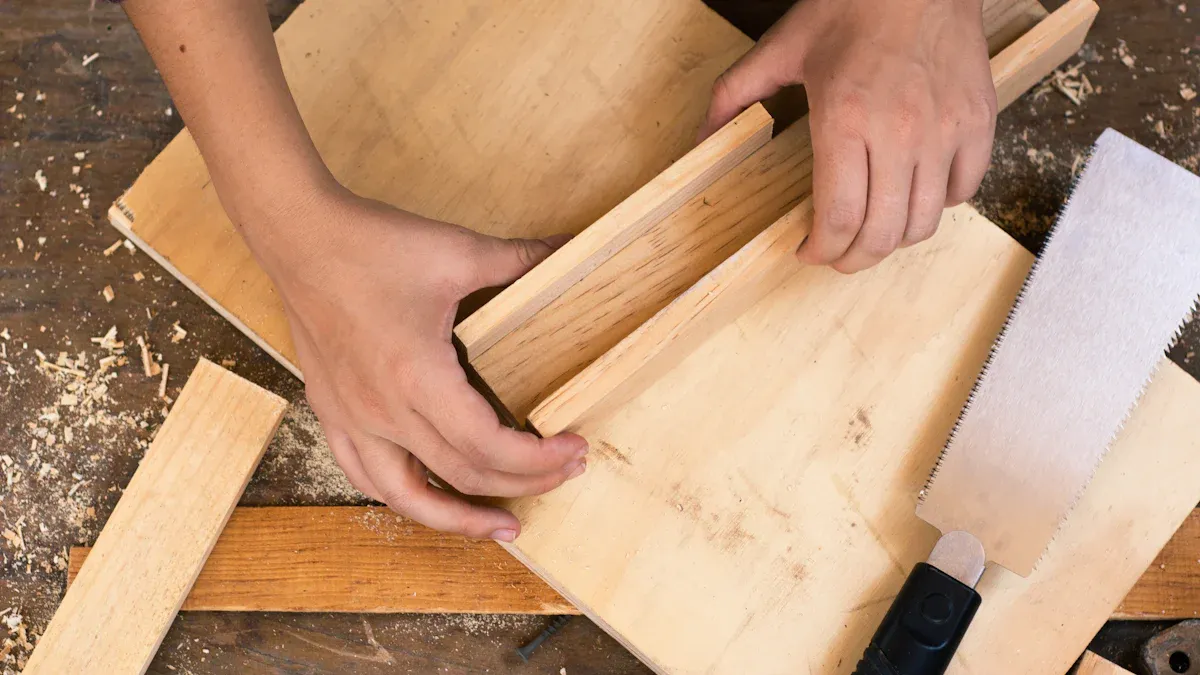Cutting the Tenon