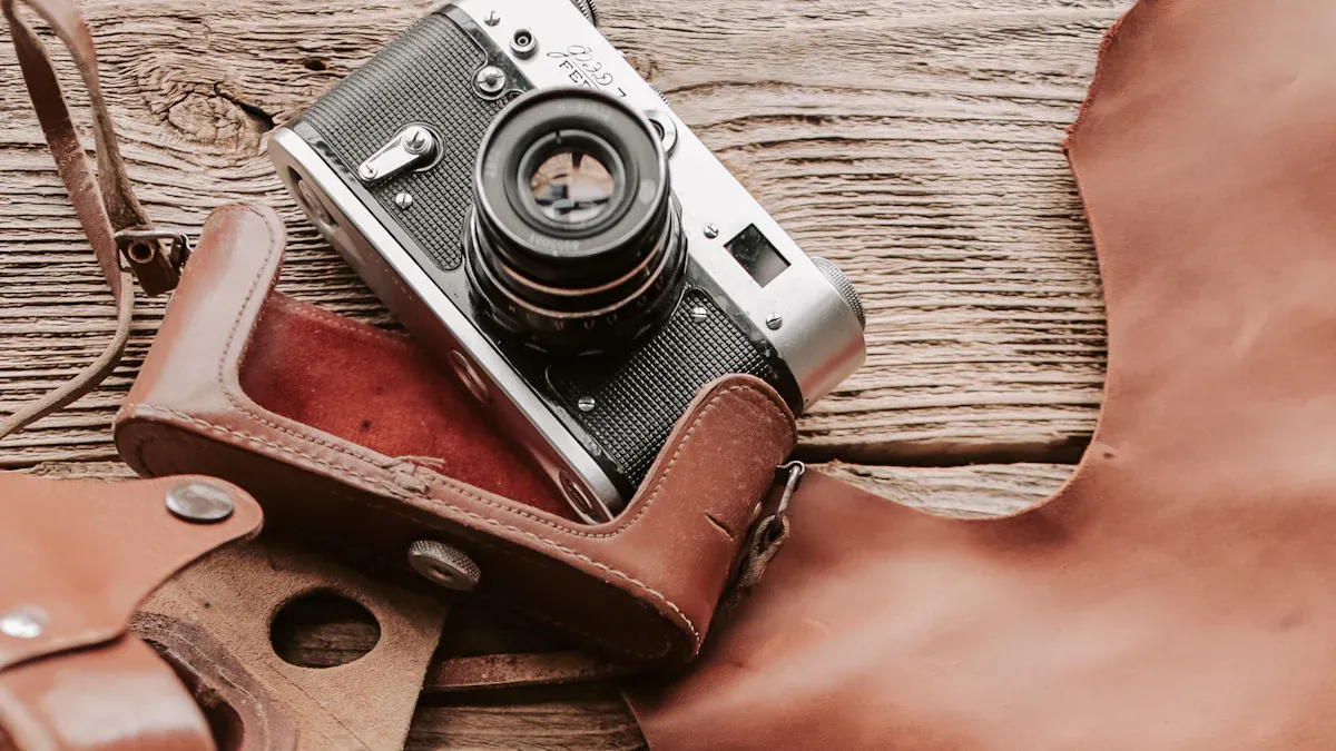 DIY Leather Watch Roll: Instructions