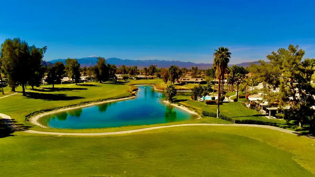 Golf putting green or real grass which is better