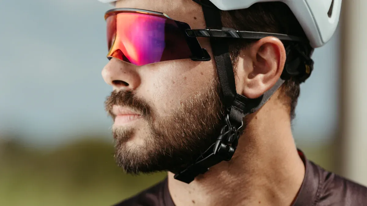 How to choose protective sports eyewear