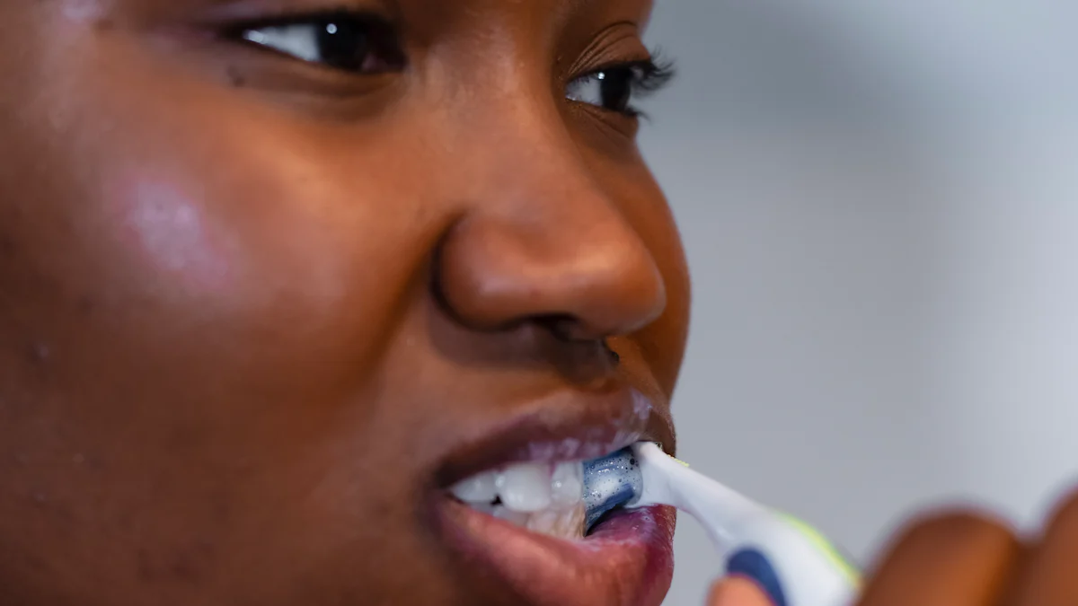 Kin Gingival Complex Toothpaste and Mouthwash Review