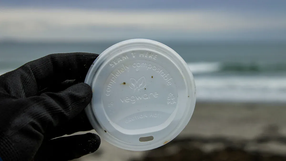 Ecolipak’s Eco-Friendly Lid Solutions