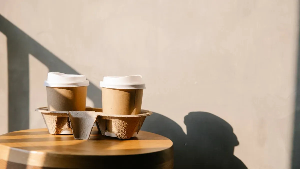 Ecolipak Hot Cups Reduce Maintenance