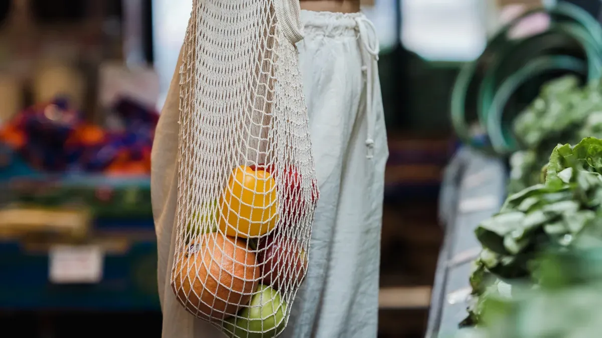 Benefits of Reusable Cotton Mesh Totes