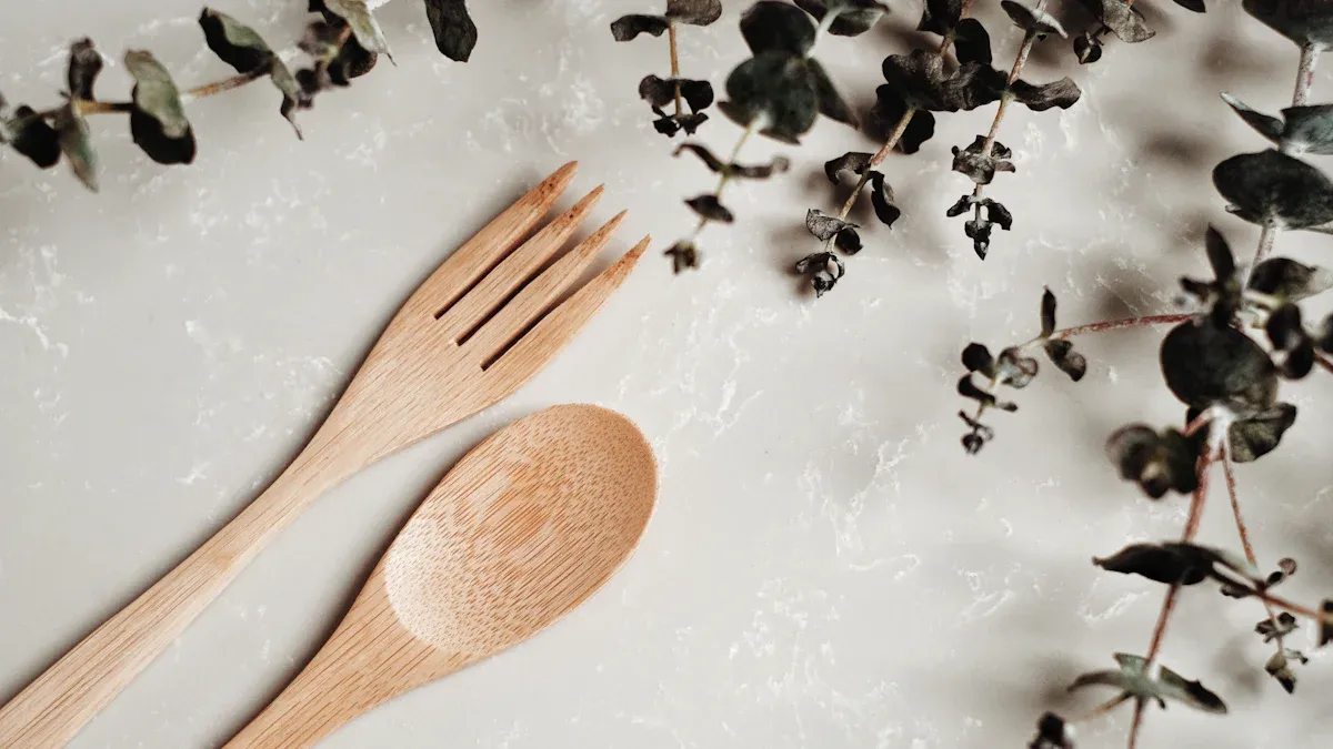 Eco Friendly Paper Plates for Holiday Parties