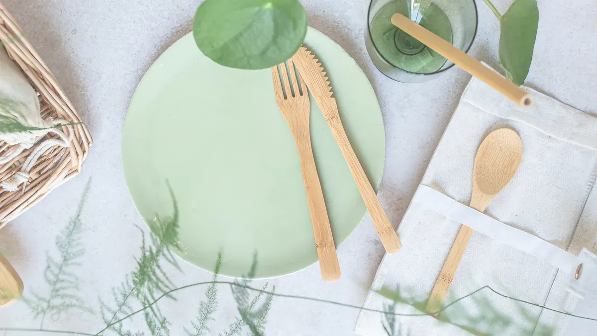 Bamboo Sensory Qualities in Dining