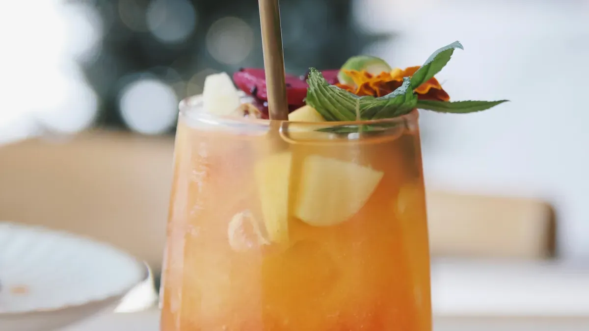 Botanical Mocktails and Tableware Pairings