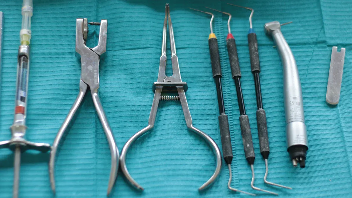 Comparison of orthopedic instruments