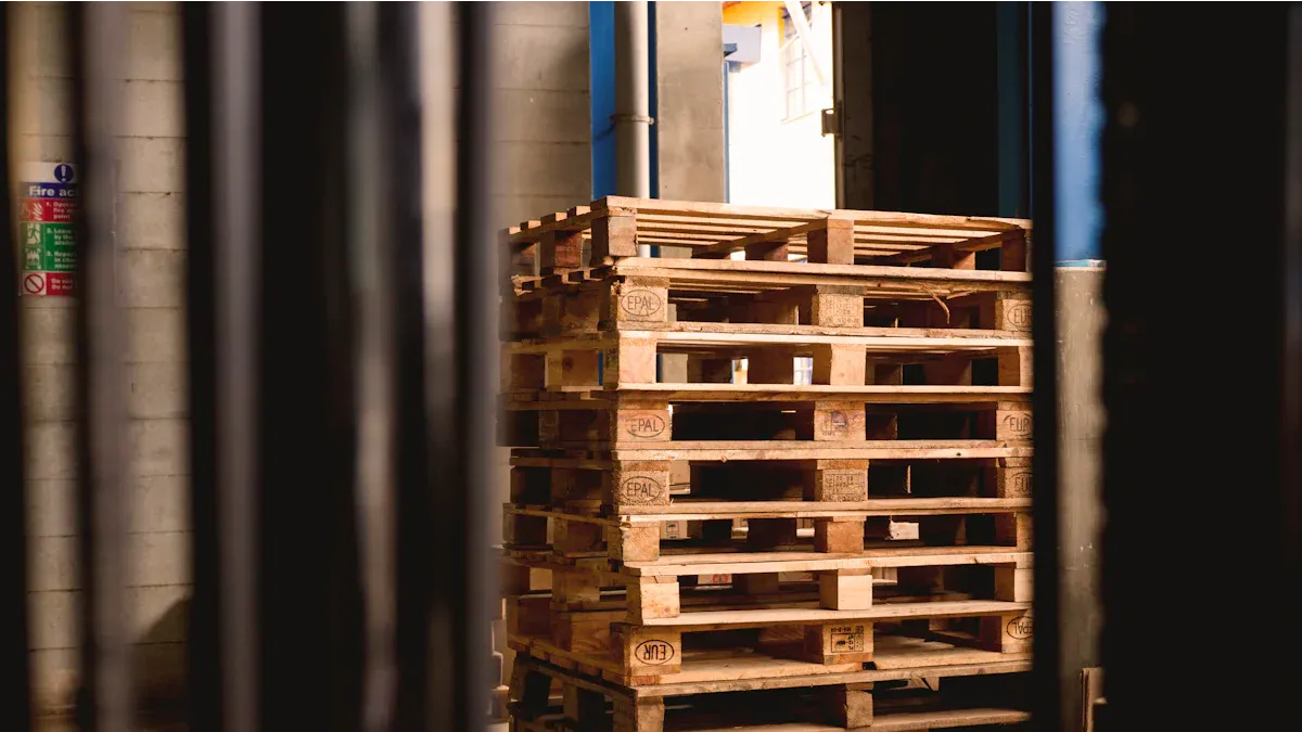 Definitions of Palletizing and Depalletizing